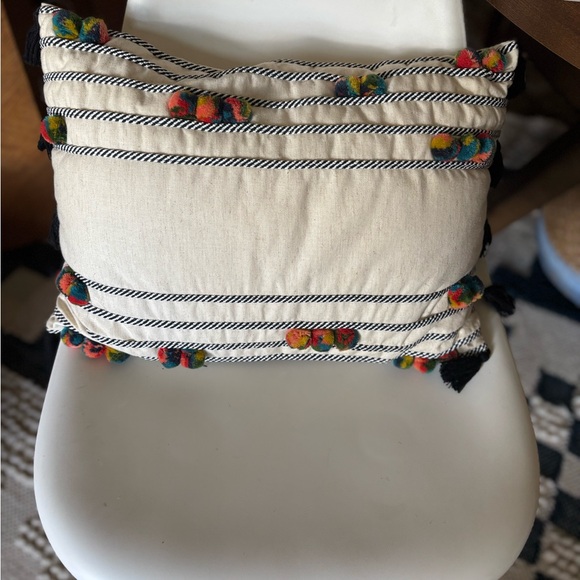 Target Opalhouse Boho Black + White Throw Pillow w/ Tassels - Never Used - Picture 3 of 6